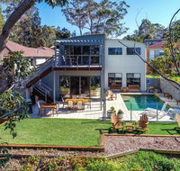 The Edgewater Bed  Breakfast - Accommodation Gladstone