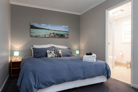 The Edgewater On Greville - Accommodation Gladstone 28