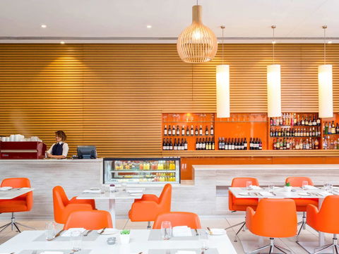 Novotel Newcastle Beach - Accommodation Gladstone 2