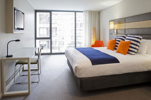 Novotel Newcastle Beach - Accommodation Gladstone 9