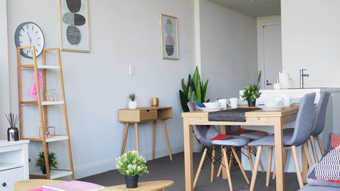 Skygarden Olympic Park View 2 Bedroom Apartment - Accommodation Gladstone 12