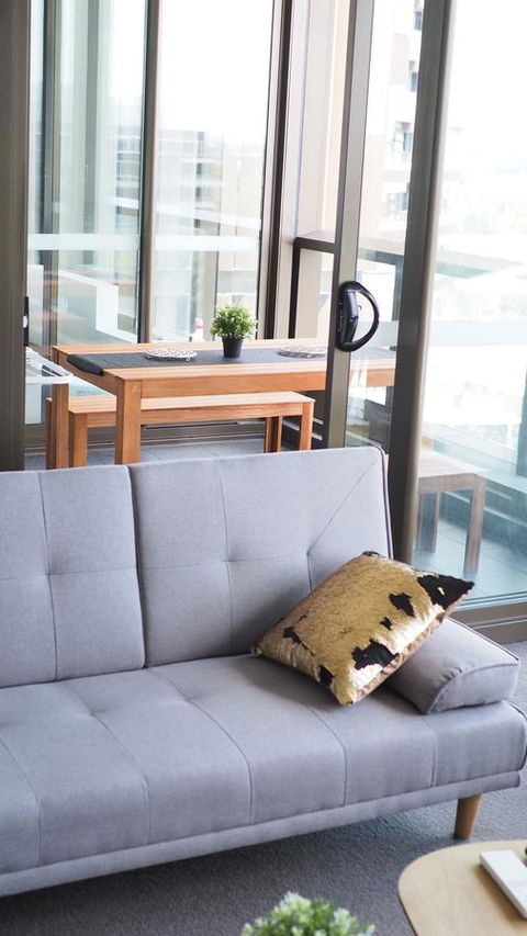 Skygarden Olympic Park View 2 Bedroom Apartment - Accommodation Gladstone 5