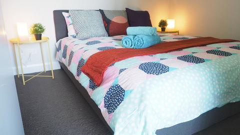Skygarden Olympic Park View 2 Bedroom Apartment - Accommodation Gladstone 35