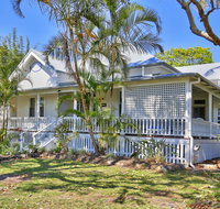 Arcadia House - Accommodation Gladstone
