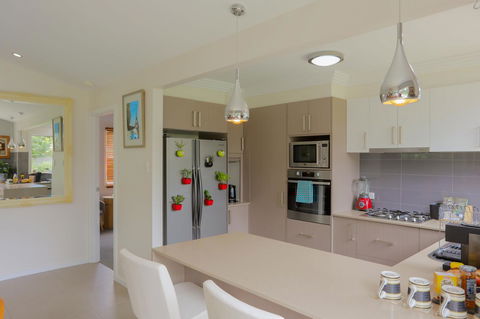 Armidale Cottage - House 2 - Accommodation Gladstone 17