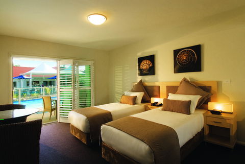 Oaks Port Stephens Pacific Blue Resort - Accommodation Gladstone 6