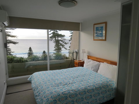 Manly Paradise Motel & Apartments - Accommodation Gladstone 26