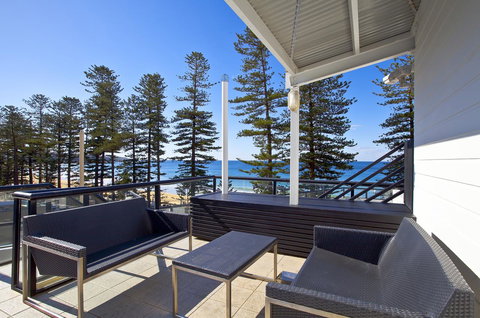 Manly Paradise Motel & Apartments - Accommodation Gladstone 15