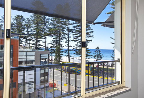 Manly Paradise Motel & Apartments - Accommodation Gladstone 12