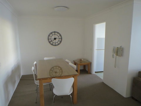 Manly Paradise Motel & Apartments - Accommodation Gladstone 37