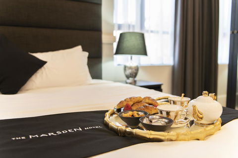 Holiday Inn & Suites - Parramatta Marsden Street, An IHG Hotel - Accommodation Gladstone 0