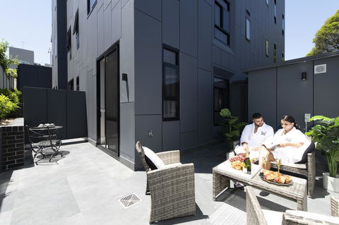 Holiday Inn & Suites - Parramatta Marsden Street, An IHG Hotel - Accommodation Gladstone 3