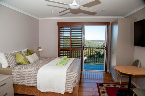 Sinclairs Country Retreat - Accommodation Gladstone 0