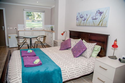 Sinclairs Country Retreat - Accommodation Gladstone 37