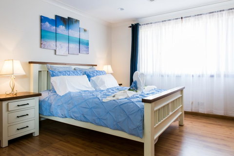 Ambience - Accommodation Gladstone 9