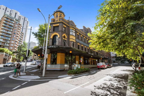 Hotel Harry, Ascend Hotel Collection - Accommodation Gladstone 0