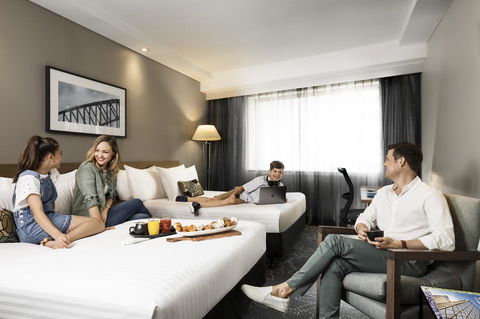 PARKROYAL Darling Harbour, Sydney - Accommodation Gladstone 23