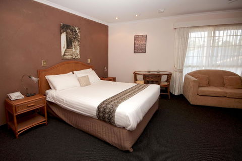 Sapphire Waters Motor Inn - Accommodation Gladstone 8