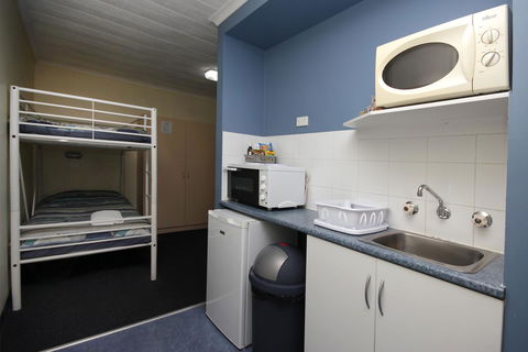 Sapphire Waters Motor Inn - Accommodation Gladstone 22