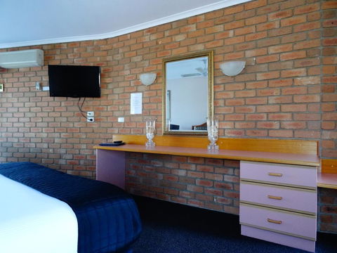 Sapphire Waters Motor Inn - Accommodation Gladstone 10