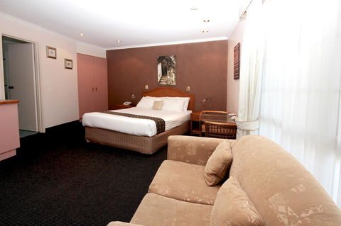Sapphire Waters Motor Inn - Accommodation Gladstone 6