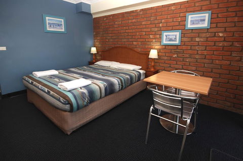 Sapphire Waters Motor Inn - Accommodation Gladstone 21