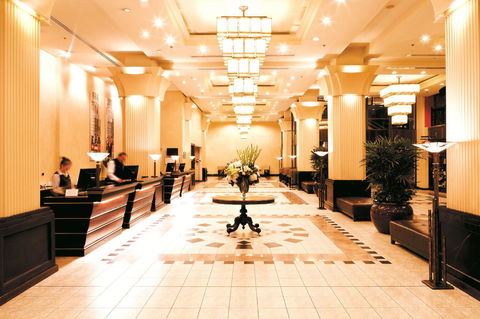 The Grace Hotel - Accommodation Gladstone 3