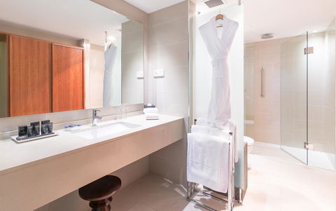 The Grace Hotel - Accommodation Gladstone 9
