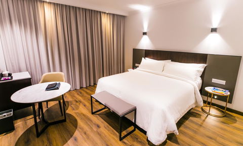 The Grace Hotel - Accommodation Gladstone 25