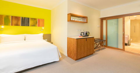 The Grace Hotel - Accommodation Gladstone 12