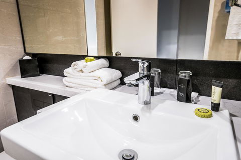 The Grace Hotel - Accommodation Gladstone 27