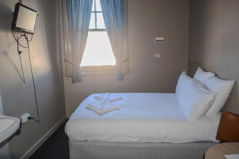 Commercial Hotel Motel Lithgow - Accommodation Gladstone 24