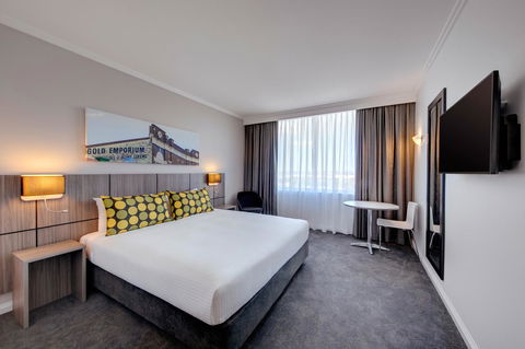 Mercure Sydney Bankstown - Accommodation Gladstone 2