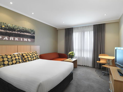 Mercure Sydney Bankstown - Accommodation Gladstone 4