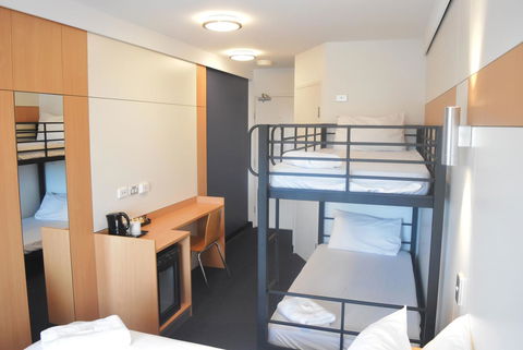 Ibis Budget - Gosford - Accommodation Gladstone 3