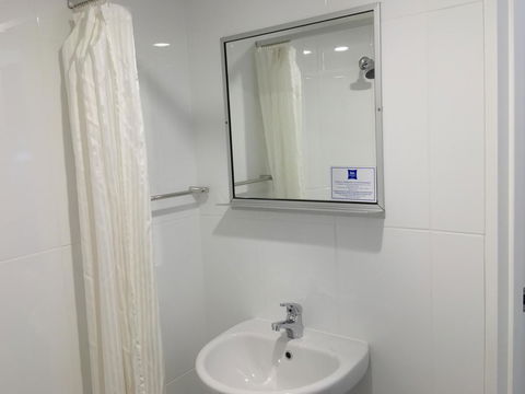 Ibis Budget - Gosford - Accommodation Gladstone 4