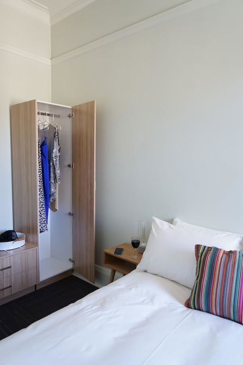 Rosehill Hotel - Accommodation Gladstone 27