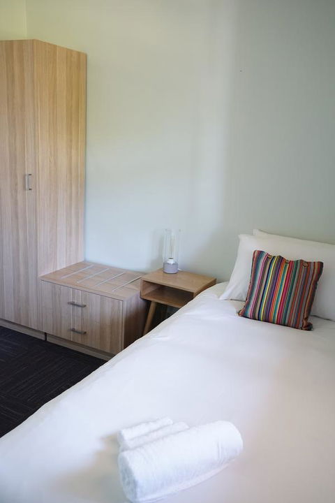 Rosehill Hotel - Accommodation Gladstone 37