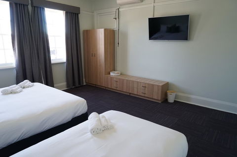 Rosehill Hotel - Accommodation Gladstone 38