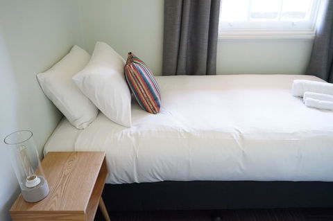 Rosehill Hotel - Accommodation Gladstone 26