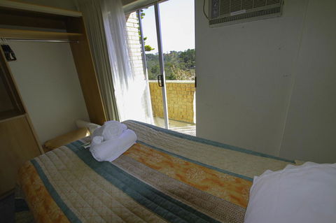 Rest Easy Motel - Accommodation Gladstone 17