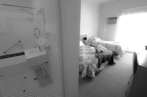Rest Easy Motel - Accommodation Gladstone 19