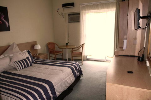 Rest Easy Motel - Accommodation Gladstone 15