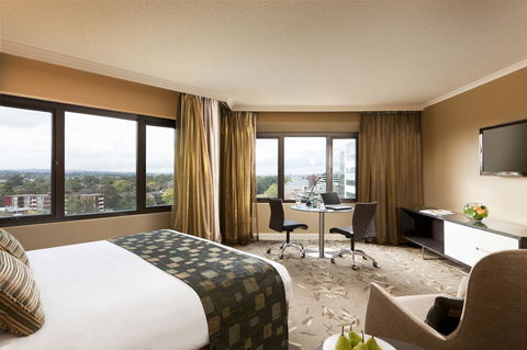 PARKROYAL Parramatta - Accommodation Gladstone 7