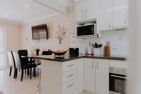 Central Wagga Self Catering Apartment - Accommodation Gladstone 1