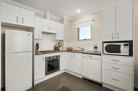 Quest Wollongong - Accommodation Gladstone 16
