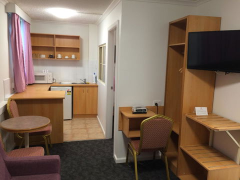 Edgecliff Lodge Motel - Accommodation Gladstone 16