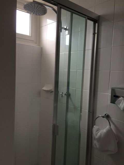 Edgecliff Lodge Motel - Accommodation Gladstone 13