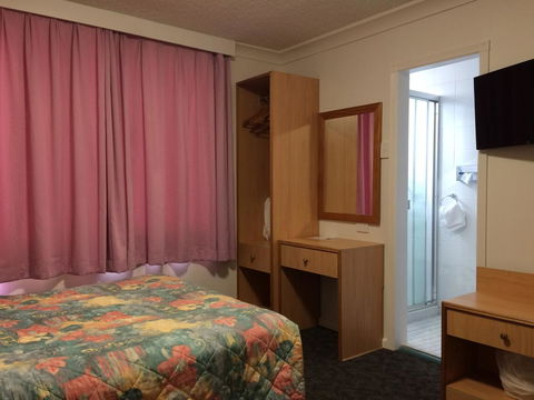 Edgecliff Lodge Motel - Accommodation Gladstone 11