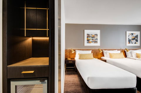 Vibe Hotel Sydney - Accommodation Gladstone 7